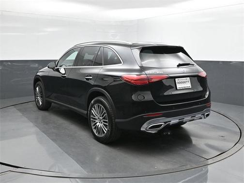 2026 Mercedes-Benz GLC 300 Base