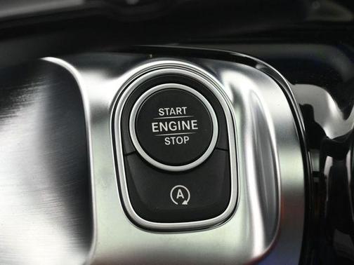 2025 Mercedes-Benz GLB 250 Base