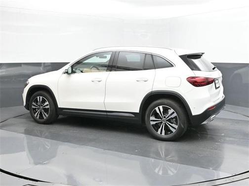 2025 Mercedes-Benz GLA 250 Base 4MATIC