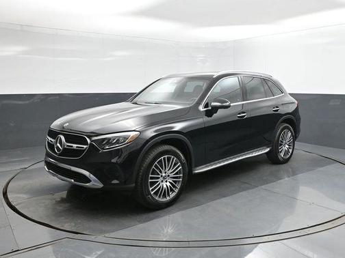 2026 Mercedes-Benz GLC 300 Base