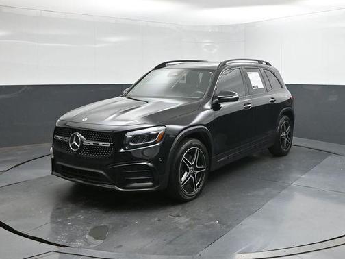 Black 2024 Mercedes-Benz GLB 250 Base