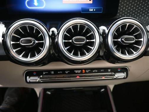 2024 Mercedes-Benz EQB 250 Base