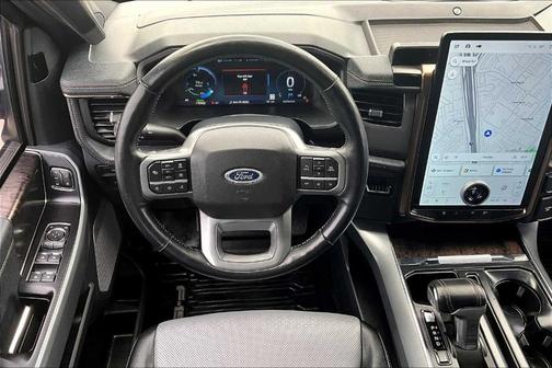 2022 Ford F-150 Lightning LARIAT