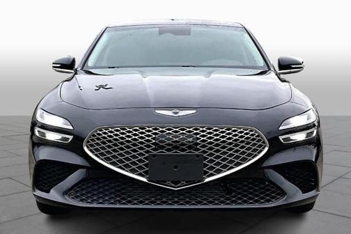 Vik Black 2023 Genesis G70 2.0T