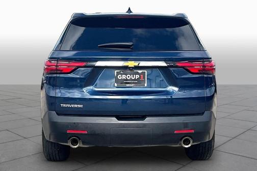 Northsky Blue Metallic 2022 Chevrolet Traverse LS