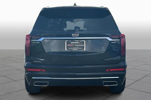 2023 Cadillac XT6 Luxury FWD