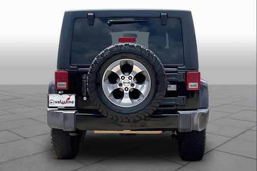 Black Clearcoat 2017 Jeep Wrangler Unlimited Sahara