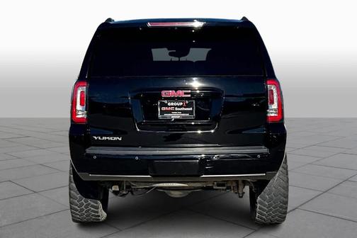 2020 GMC Yukon SLT