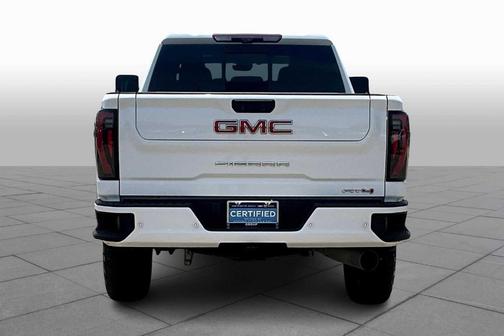 2024 GMC Sierra 2500 AT4
