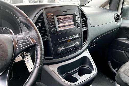 2016 Mercedes-Benz Metris Base
