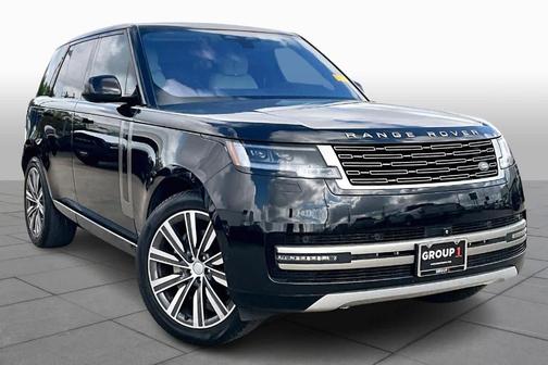 Santorini Black 2023 Land Rover Range Rover P400 SE
