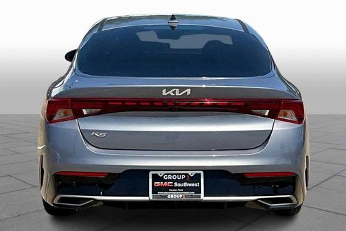 2022 Kia K5 LXS