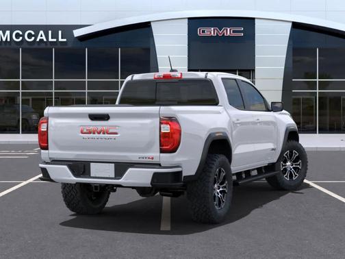 2025 GMC Canyon AT4