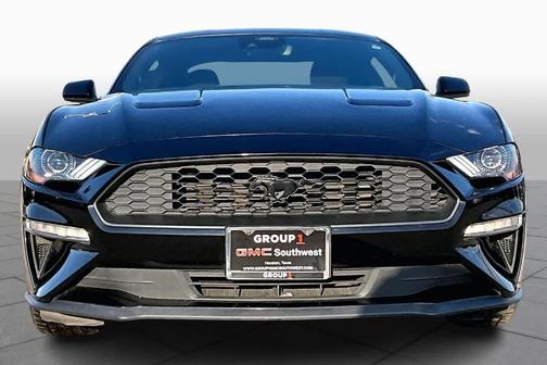 2021 Ford Mustang EcoBoost