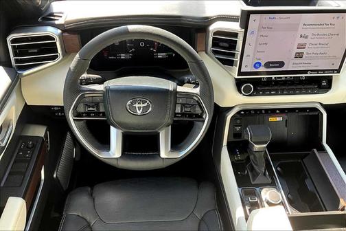 2024 Toyota Sequoia Capstone