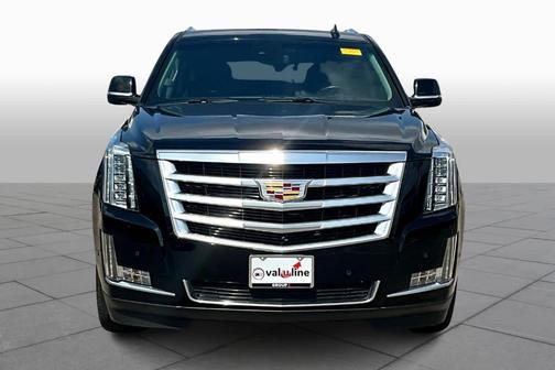2017 Cadillac Escalade Luxury