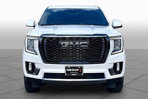 White Frost Tri-Coat 2023 GMC Yukon XL Denali Ultimate