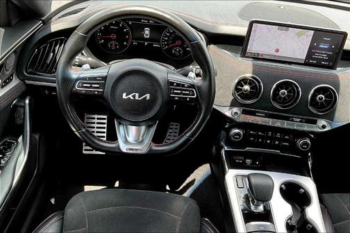 2023 Kia Stinger GT2