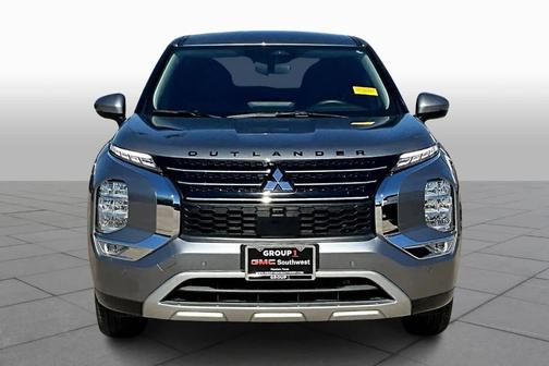 2023 Mitsubishi Outlander SE