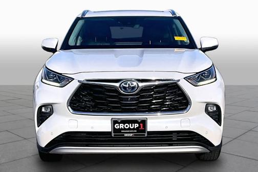 Blizzard Pearl 2020 Toyota Highlander Hybrid Platinum