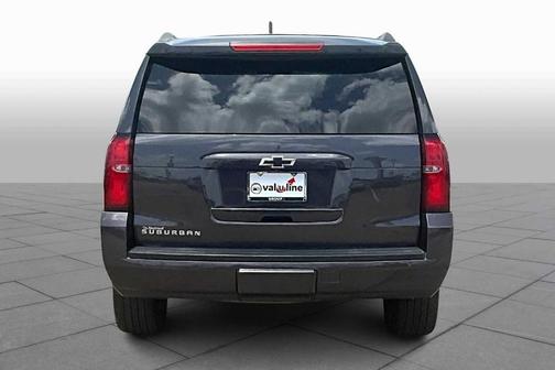 2016 Chevrolet Suburban LT