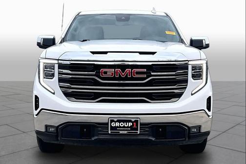Summit White 2025 GMC Sierra 1500 SLT