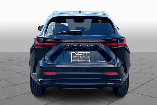 2025 Lexus NX 250 Premium