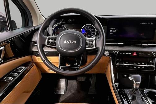 Metal 2024 Kia Carnival EX