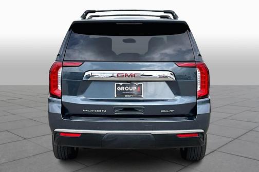 Dark Sky Metallic 2021 GMC Yukon SLT