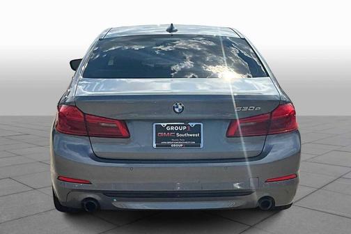 2018 BMW 530e iPerformance