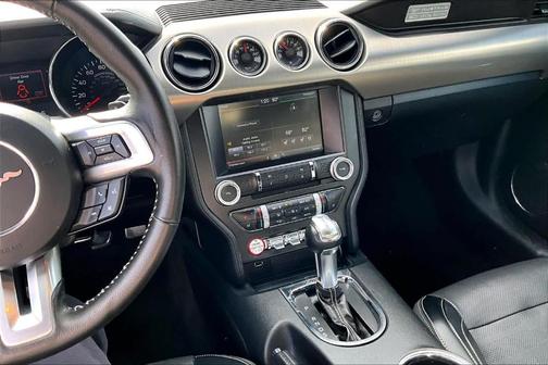 2015 Ford Mustang EcoBoost Premium