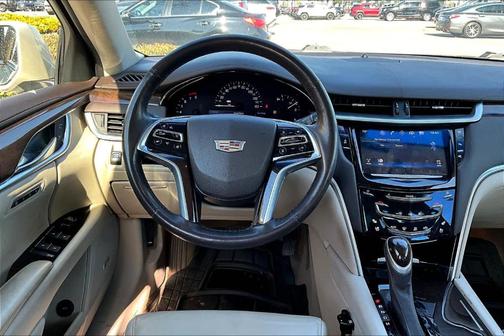2016 Cadillac XTS Luxury Collection