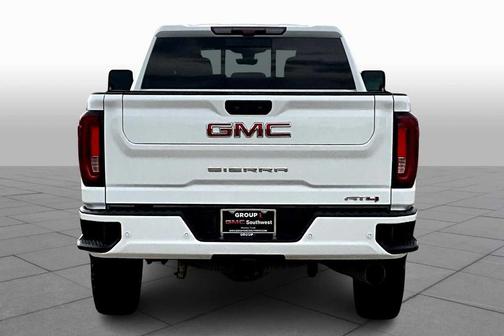 2023 GMC Sierra 2500 AT4
