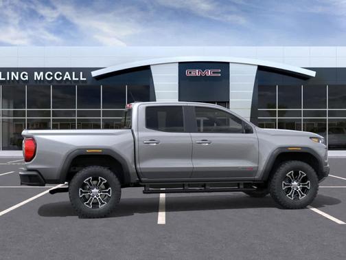 2025 GMC Canyon AT4
