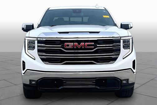 Summit White 2023 GMC Sierra 1500 SLT
