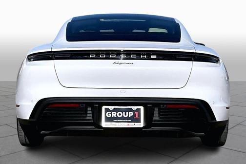 2022 Porsche Taycan Base