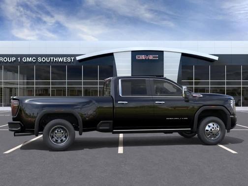 2025 GMC Sierra 3500 Denali