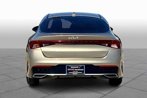 2022 Kia K5 LXS
