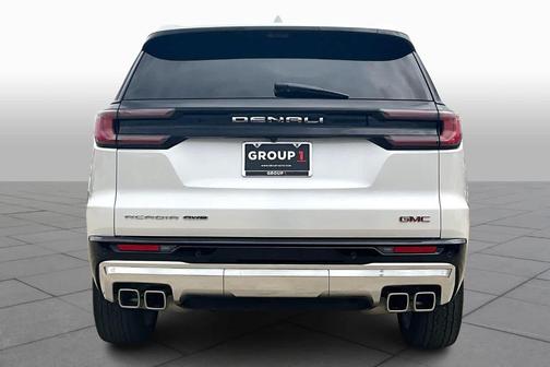 2025 GMC Acadia Denali