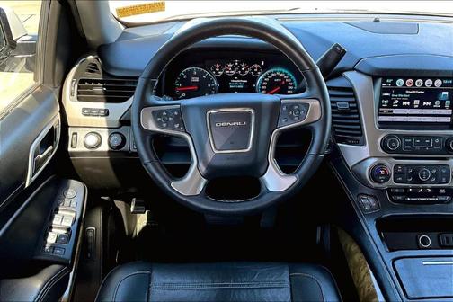 2017 GMC Yukon XL Denali