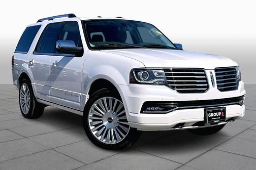 2017 Lincoln Navigator Select