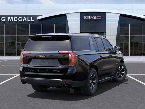 2025 GMC Yukon XL AT4