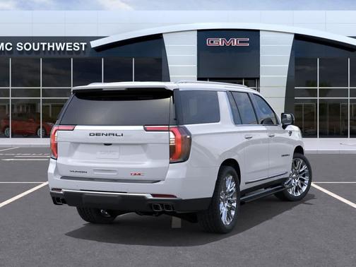 G4J/GLACIER WHI 2026 GMC Yukon XL Denali