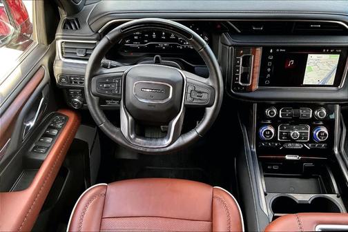 2023 GMC Yukon Denali Ultimate