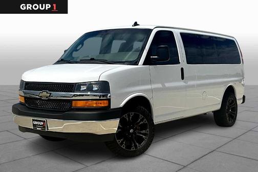 2018 Chevrolet Express 3500 LT