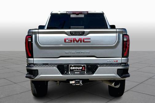 2024 GMC Sierra 2500 AT4