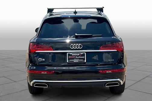 2024 Audi Q5 45 S line quattro Premium