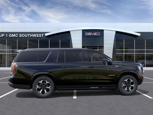 GBA/ONYX BLACK 2026 GMC Yukon XL 4WD AT4