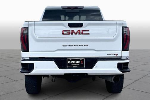 2024 GMC Sierra 2500 AT4