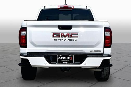 Summit White 2025 GMC Canyon Elevation